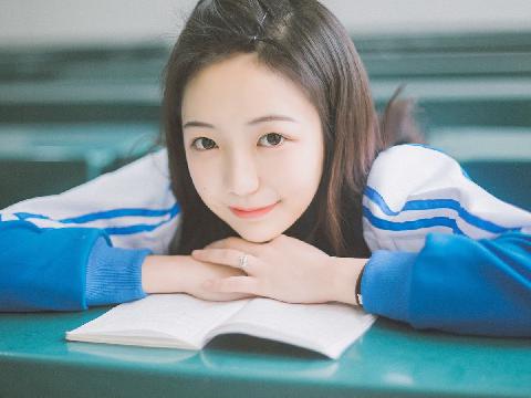【小说】同班同学好像想上我