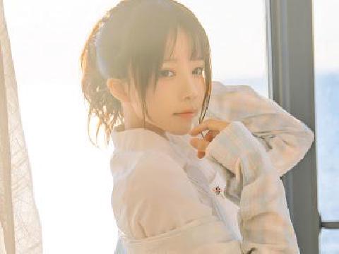【情色小说】淫浪妹妹北上同住,哥哥遭诱抵挡不住