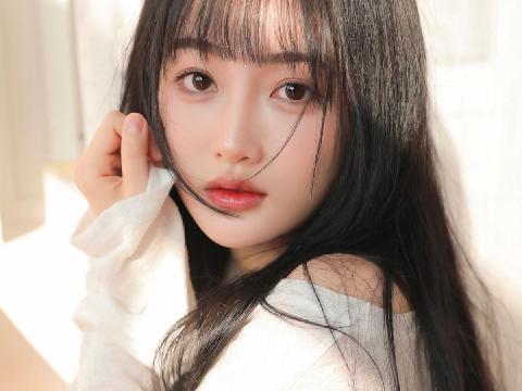 【小说】我的清纯女友怎么会是婊子
