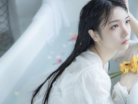 【小说】我的女神爱卖批