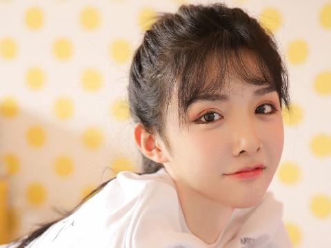 【小说】娇软笨蛋美人和她的霸道父亲