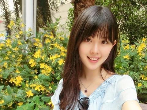 【小说】冰冷校花居然是我的性欲处理女仆?