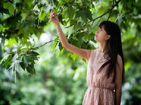 【小说】小龙女被变态侏儒弟子玩弄