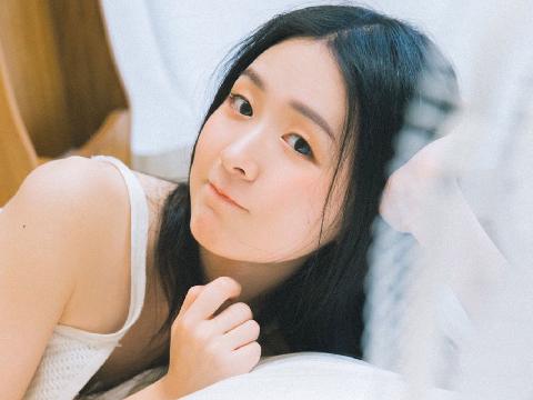 【小说】流落荒岛:全岛的女人都追着我要精液