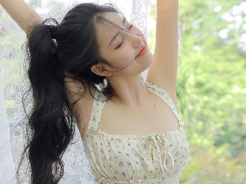 【小说】我和央财女友的av游戏
