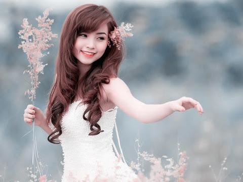 裙底香