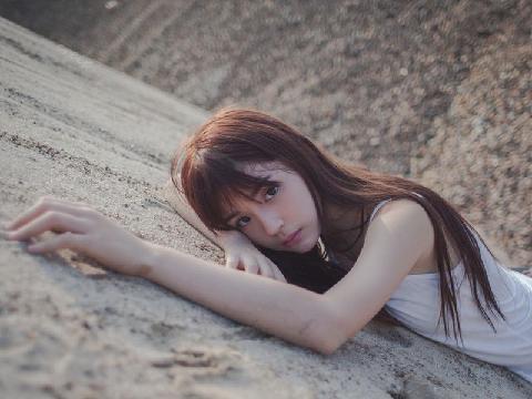 【小说】背着爸爸和叔叔滚床单