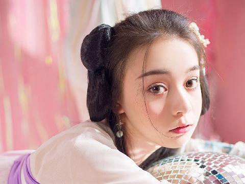 【小说】长腿稚颜的女友被又当又立的我给弄丢了