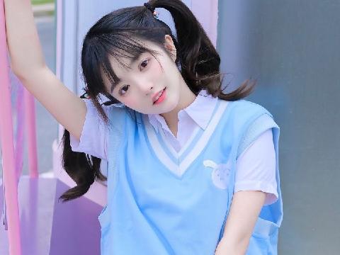 【小说】恋上青涩小姨