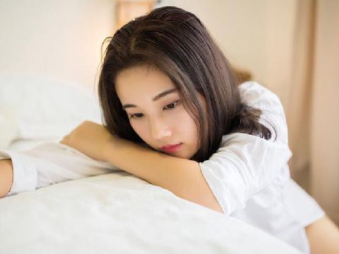 【小说】电梯故障,涨奶巨乳人妻求我帮忙