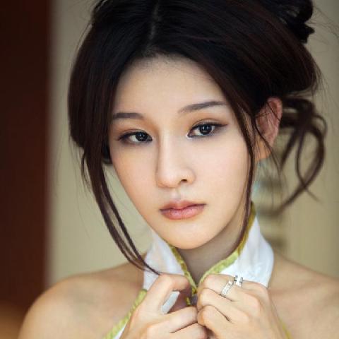 女神张雨萌写真