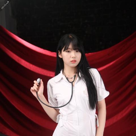 【色图】极品护士装美女韩娜超大尺度掰屄人体