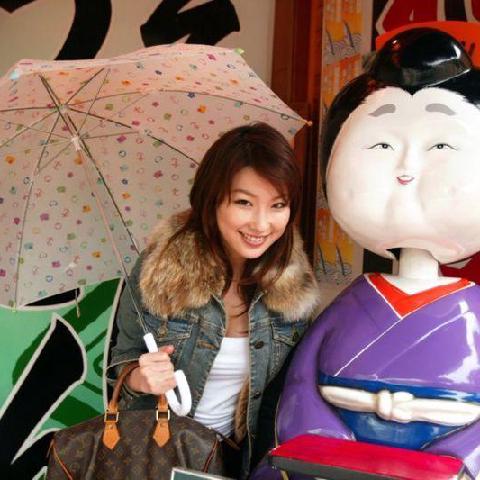 【色图】狂野大胆的日本漂亮AV女优的豪放淫荡之旅 - 樱朱音