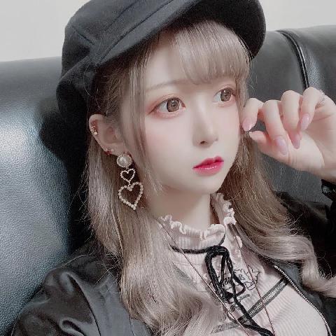 【色图】纯洁美少女小梨 甜萌灿笑彷佛心灵也被净化