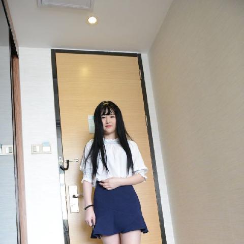【色图】美女国模若兰超大尺度掰穴人体