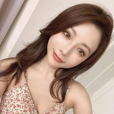 【情色美图】胡绮77 身材脸蛋都让人怦然心动