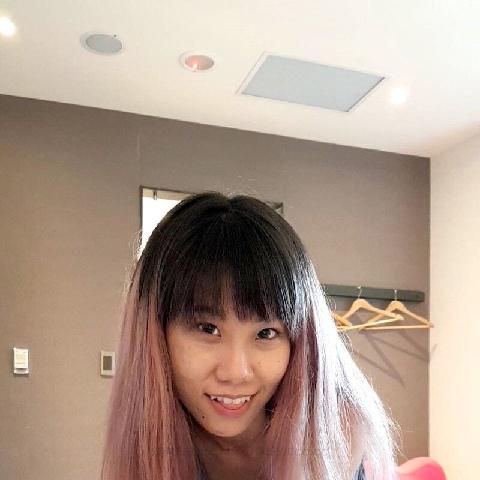 【色图】极度反差台湾露脸女大学生【小七酱】户外人前疯狂露出日记