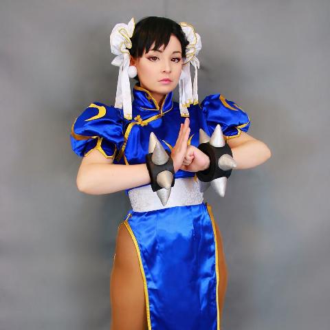 【COS】街头霸王，春丽 翘起巨臀掰开肥嫩的粉穴