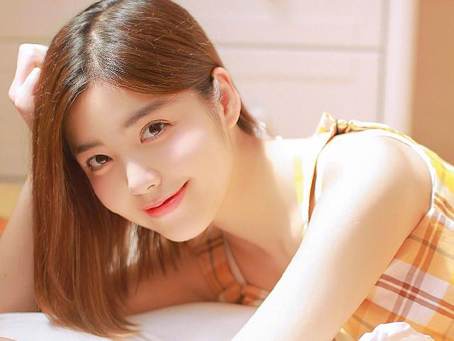 【小说】霸道总裁车祸,然后变成美少女这件事
